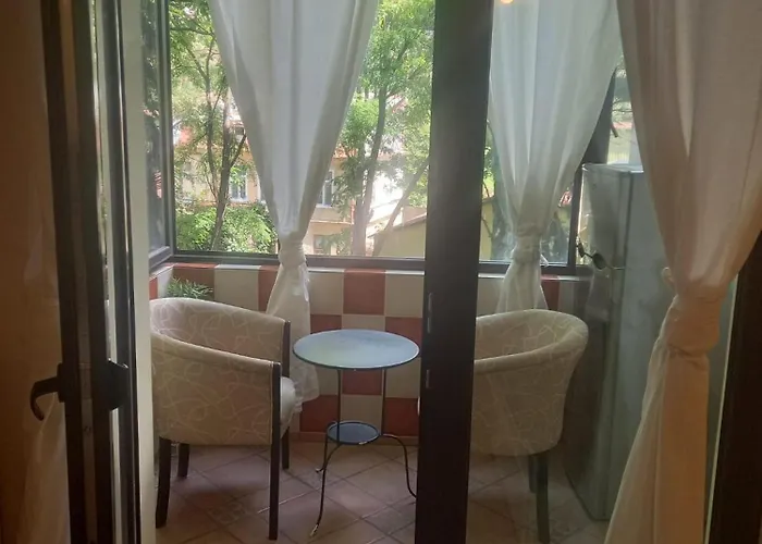 Centru For Rent شقة